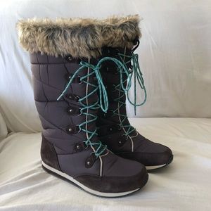 Like New Condition LL Bean Winter Boots size 8